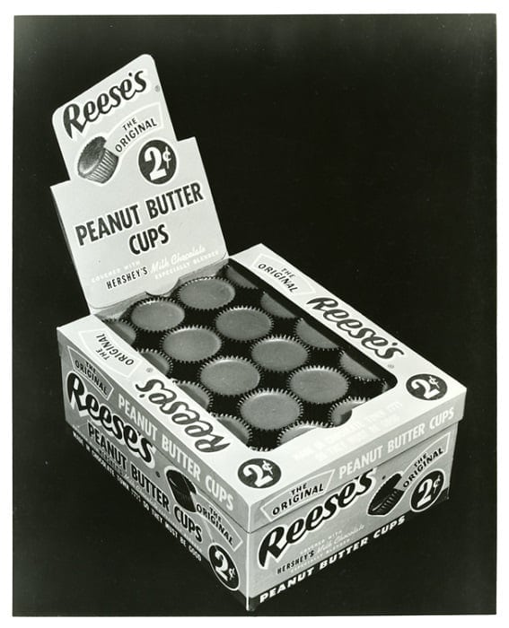 Reeses-Peanut-Butter-Cups1922.jpg